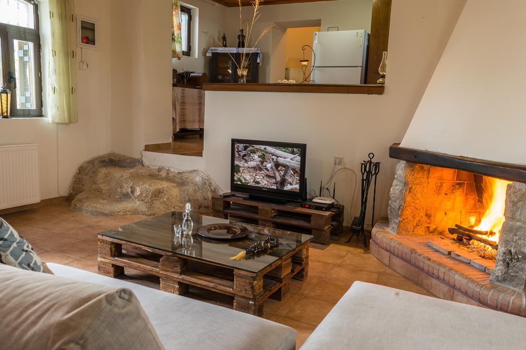 Lithari Villa Kámboi Exteriör bild