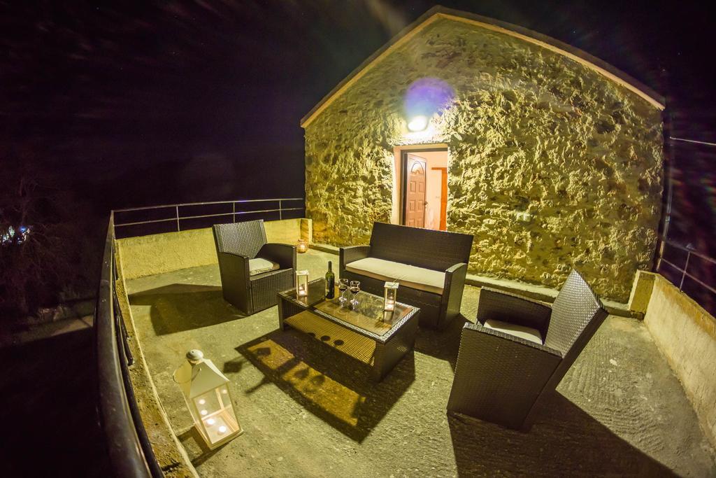 Lithari Villa Kámboi Exteriör bild